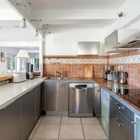 Les Restanques Par Dodo A Cassis