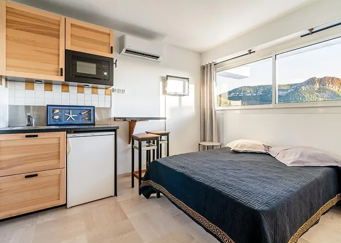 Les Restanques Par Dodo à * Cassis